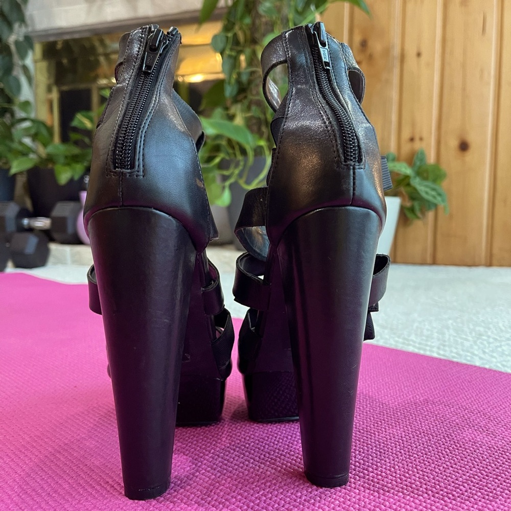 ASOS platform dancing heel - Picture 2 of 3